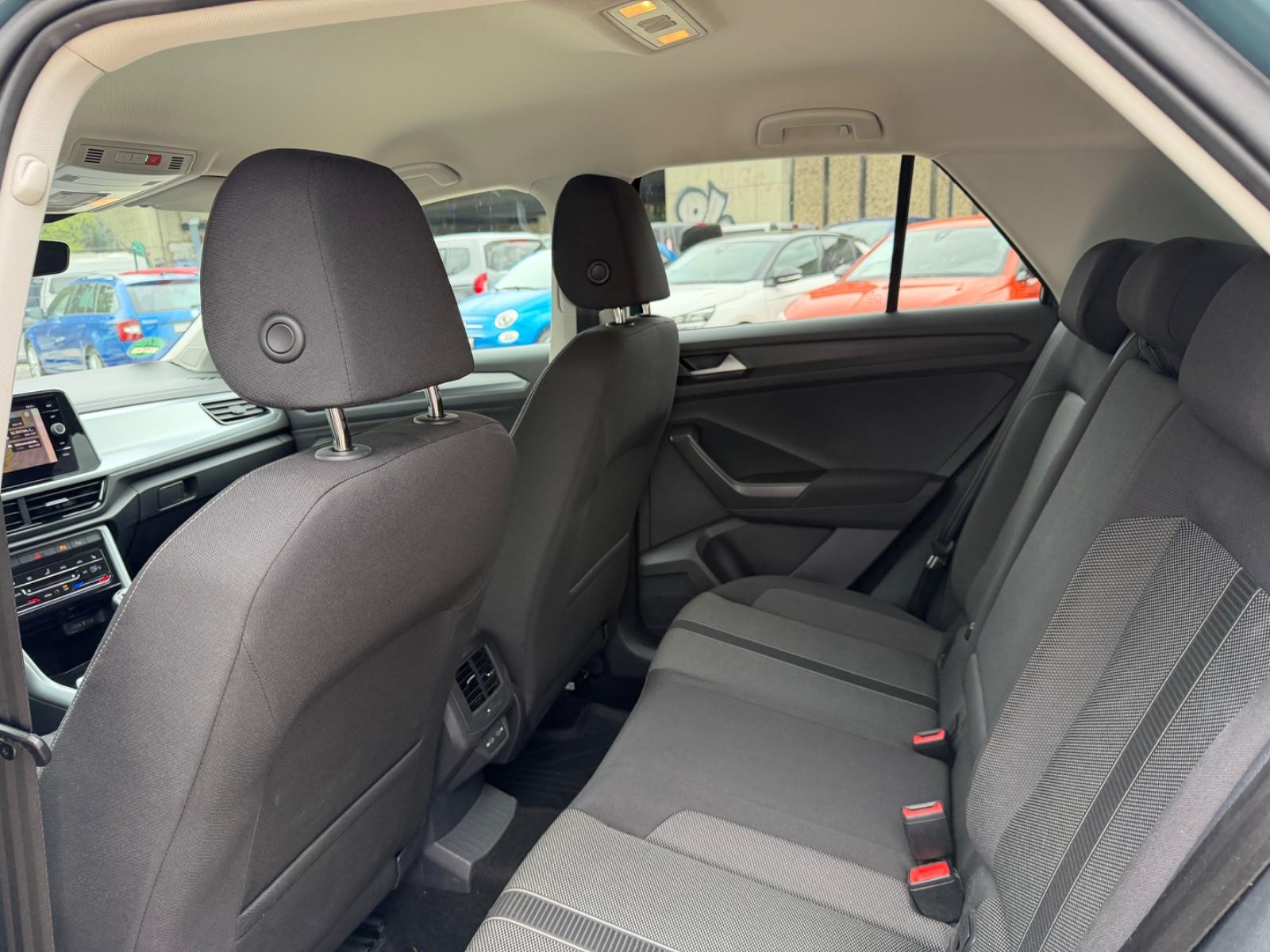 Volkswagen T-Roc Life, миниатюра 20