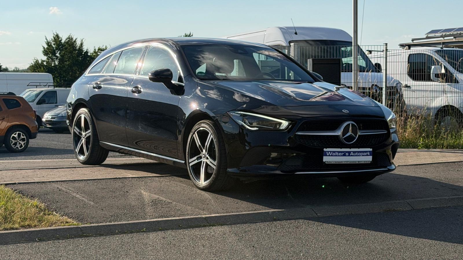 Mercedes-Benz CLA Shooting Brake CLA 200 d 4Matic