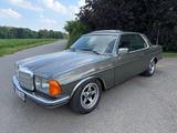 Mercedes-Benz 280 CE w123 aus 2. Hand  top gepflegt  - gebrauchte Mercedes-Benz 280 aus dem Jahr 1980