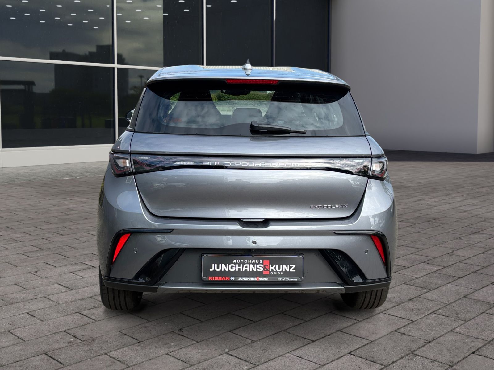 BYD DOLPHIN