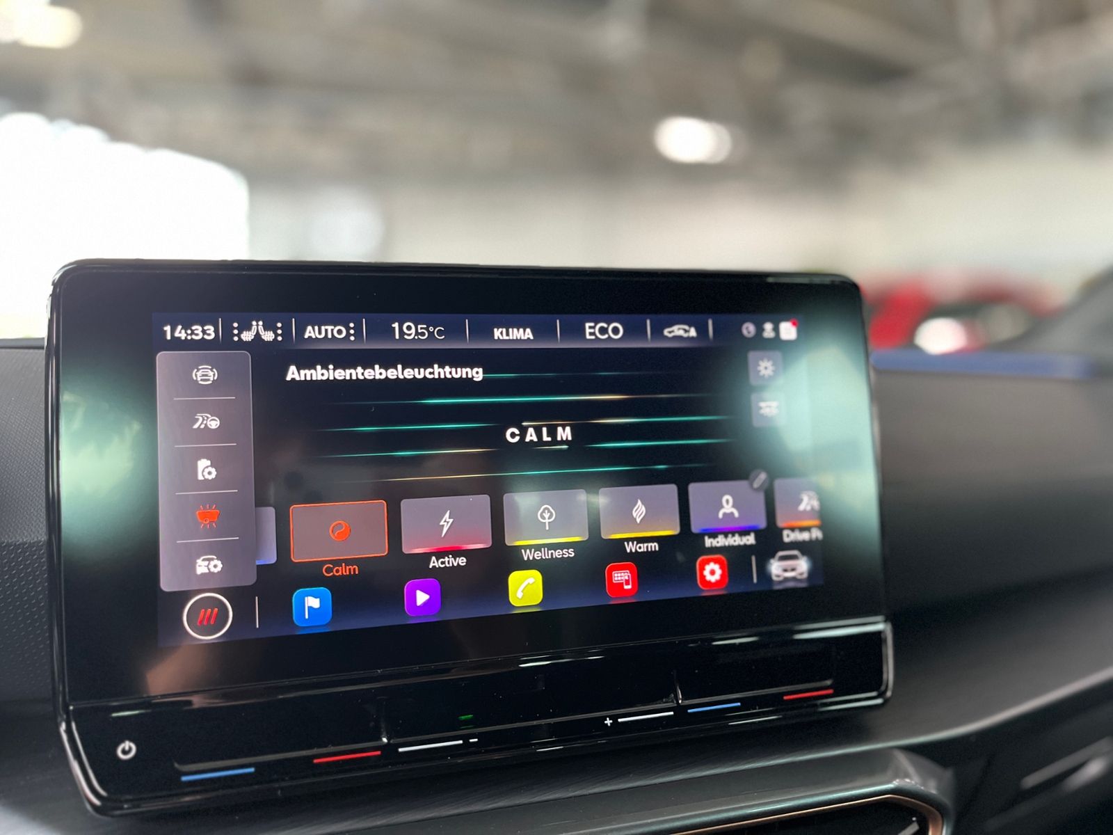 Fahrzeugabbildung CUPRA Leon Sportstourer VZ e-Hybrid RFK SHZ NAV
