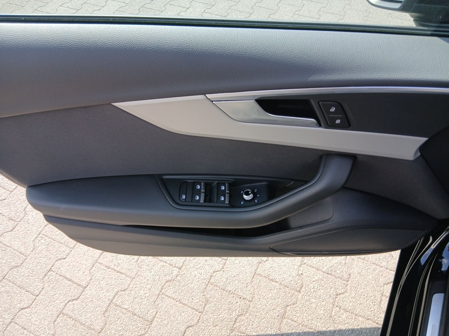 Audi A4 - Bild 19