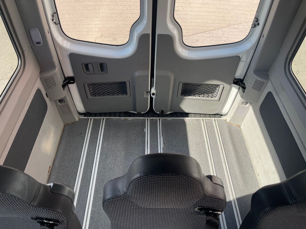 Car thumbnail