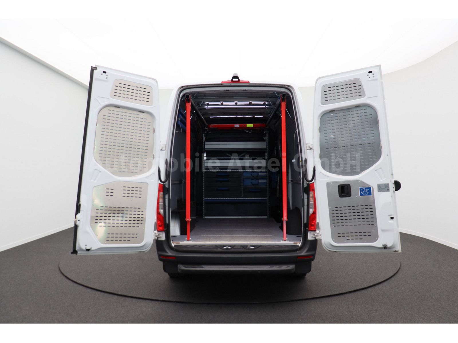 Fahrzeugabbildung Mercedes-Benz Sprinter 314 *Liftsystem Be- und Entladen*(2318)