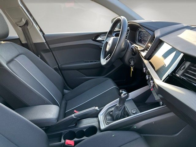 Fahrzeugabbildung Audi A1 Sportback 35 TFSI S-TRONIC NAVI+VIRTUAL+SITZH