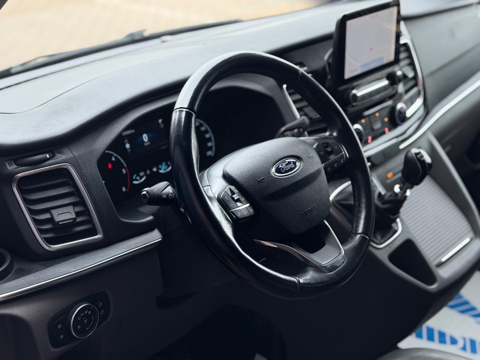 Ford Tourneo Custom L2/Leder/ACC/CAM/LED/AHK/Navi/8Si
