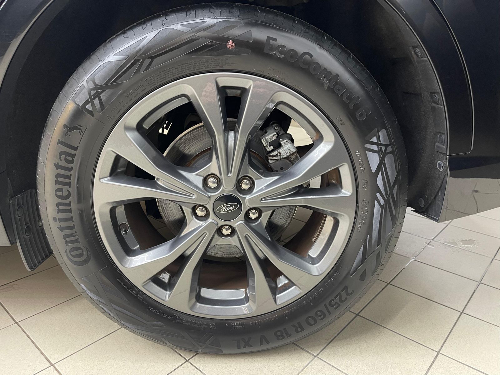 Fahrzeugabbildung Ford Kuga 1.5 EB ST-Line VIRTU+NAV+LED+KAM+PDC+MFL+18