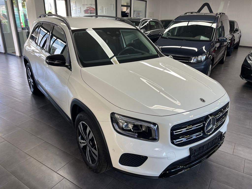 Mercedes-Benz GLB 200