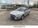 Ford Mondeo Lim. Titanium - Ford Mondeo mit Benzin-Antrieb: Limousine