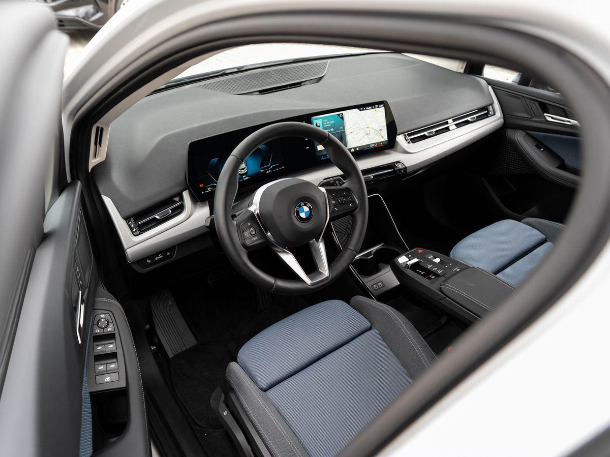 BMW 220 Active Tourer 220i Active Tourer AHK PANO SpSitze RFK ShadowL, миниатюра 10
