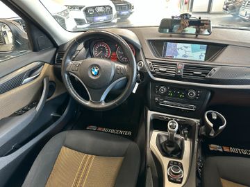 BMW X1 18 d xDrive *Navi*Pano*BiXenon*AHK*