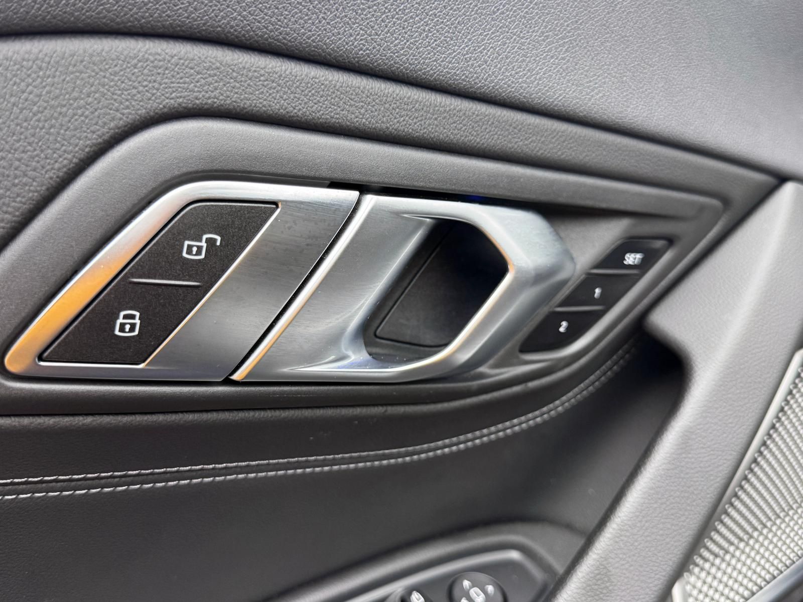 Fahrzeugabbildung BMW M40i M-PERFORMANCE/ACC/H&K/HUD/LIVE/DA+/RCAM/KEY