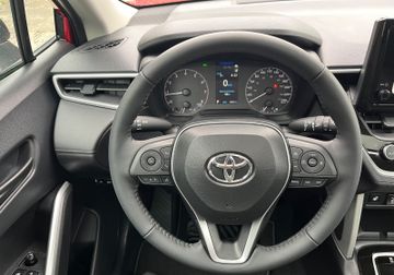 Toyota Corolla Cross - 11