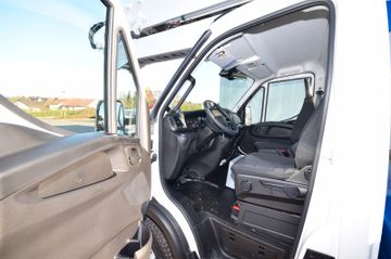 Iveco Amak 60 1600kg 32 meter Klaas