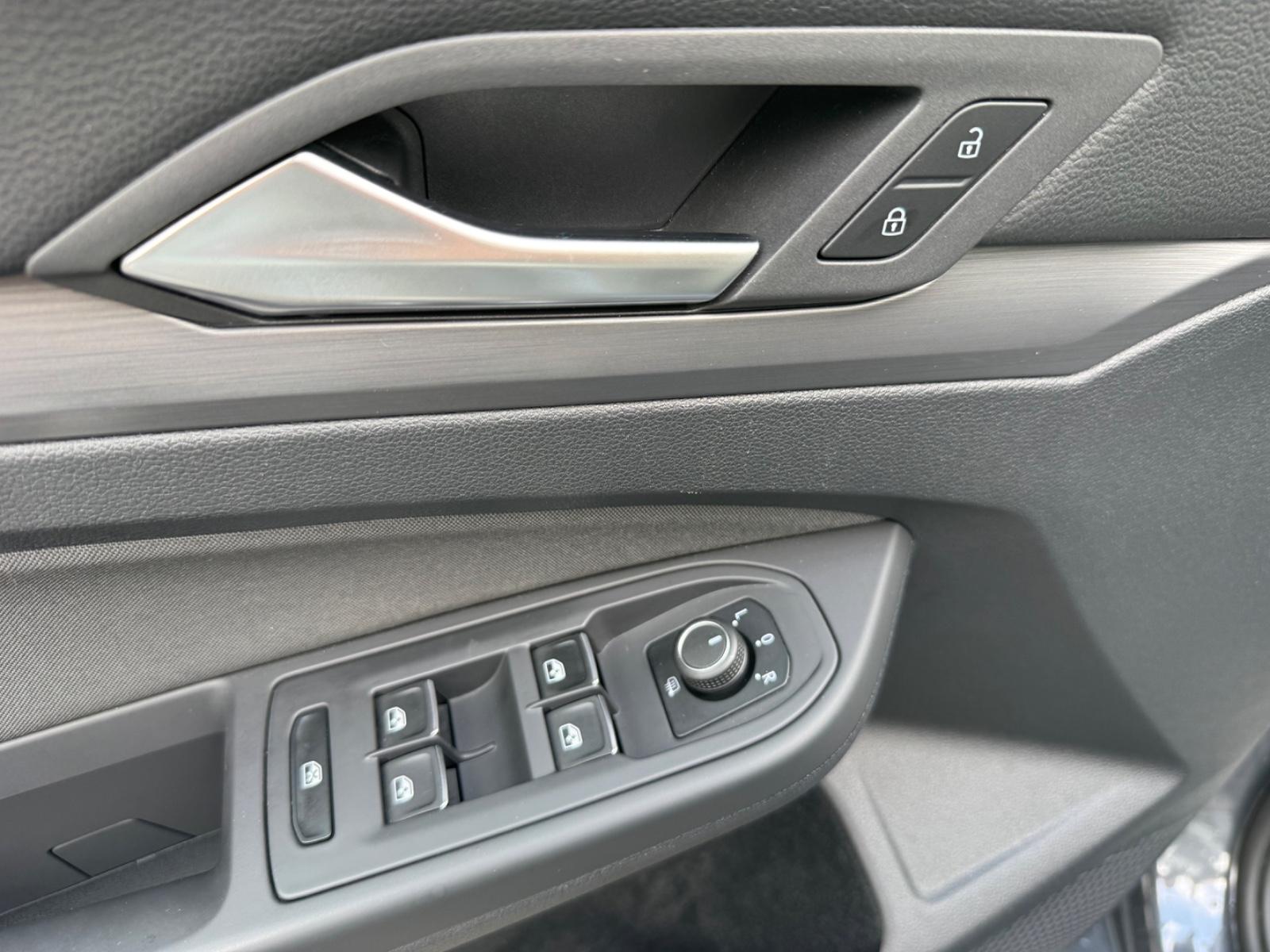 Volkswagen Golf VIII Variant Style*LED*Massage*Standheiz*, миниатюра 27