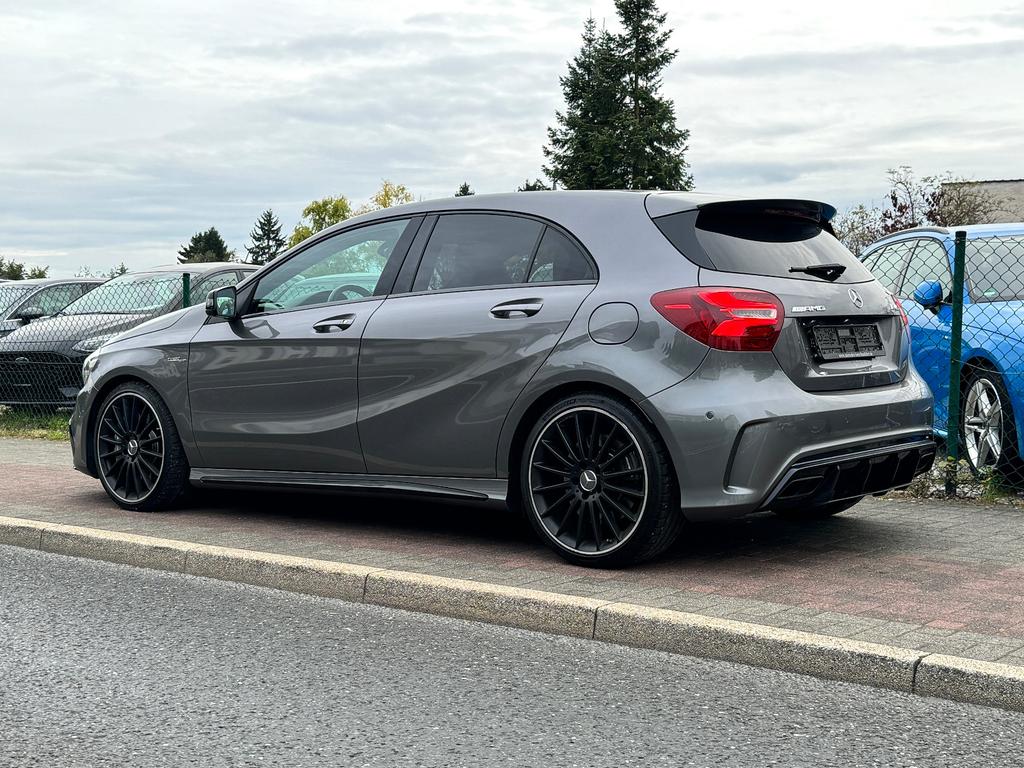Mercedes-Benz A 45 AMG