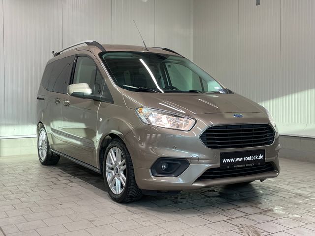 Tourneo Courier Titanium 1.5 TDCi RFK PDC TEMPOM