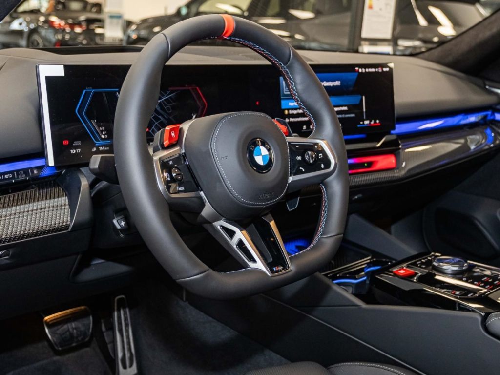 BMW M5 - Bild 8