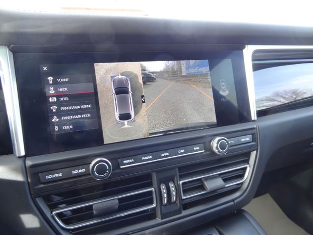 Fahrzeugabbildung Porsche Macan S/Luft/21-Zoll Turbo//Pano/1.Hd/14wegeSitz