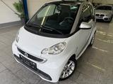Smart ForTwo 1.0 MHD*AUTM*PAN*SOUND*SHZ*SERV*CARPL*NAV - gebrauchte Kleinwagen in Mülheim