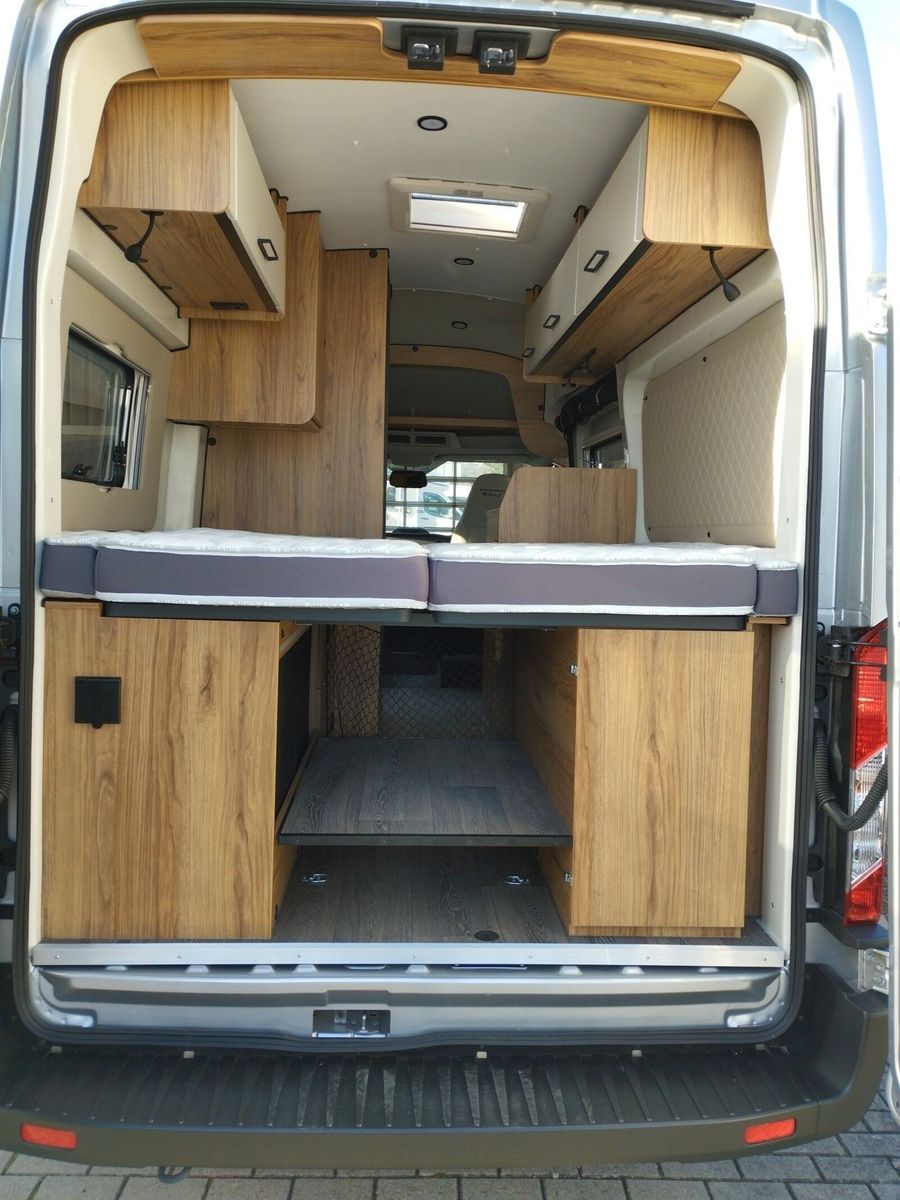 Fahrzeugabbildung Karmann Dexter 4x4 DE 570 AW Rückfahrkamera