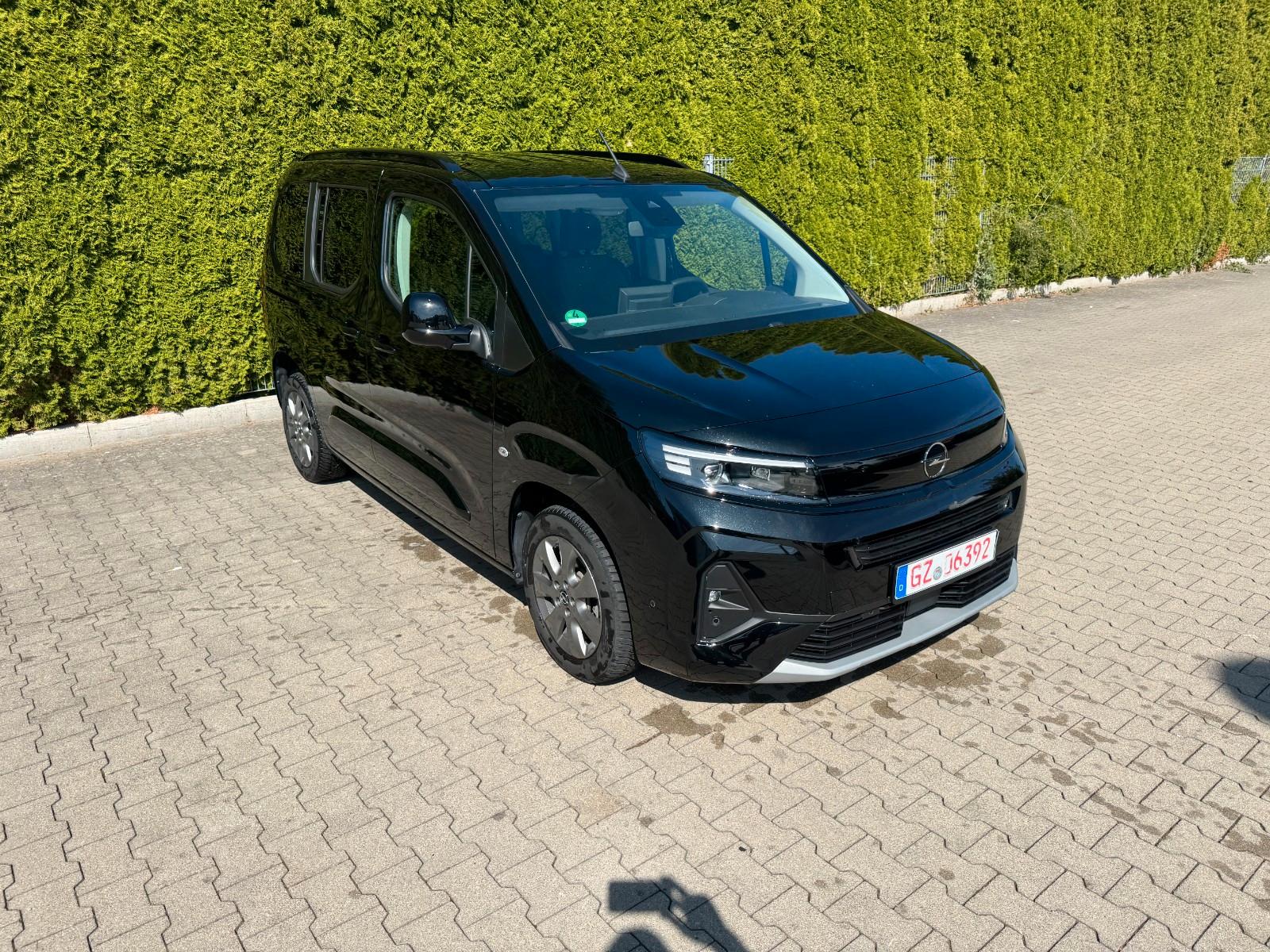 Opel Combo Life E Ultimate N1*NAVI*LED*SHZ*