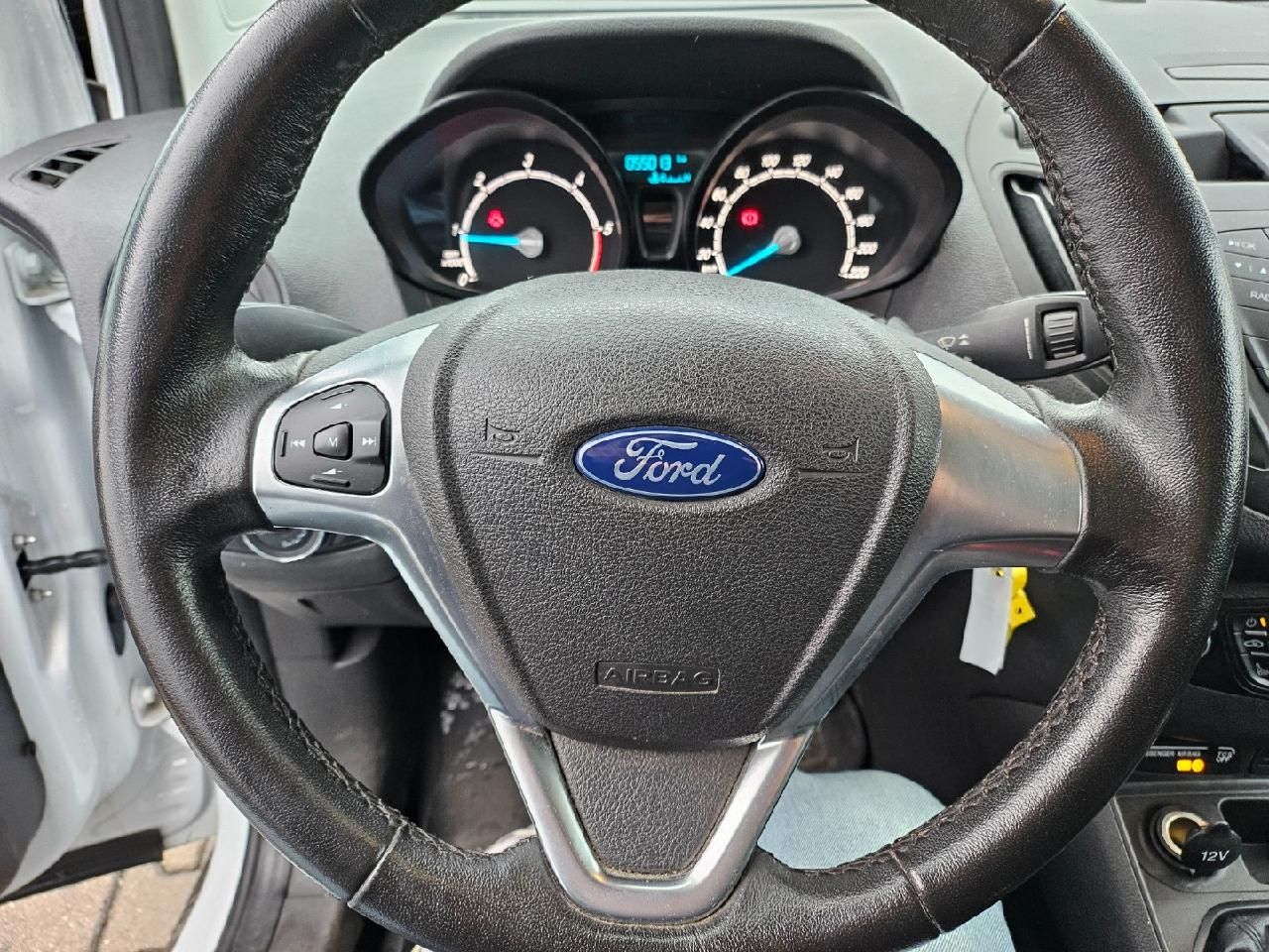 Fahrzeugabbildung Ford Transit Courier Trend