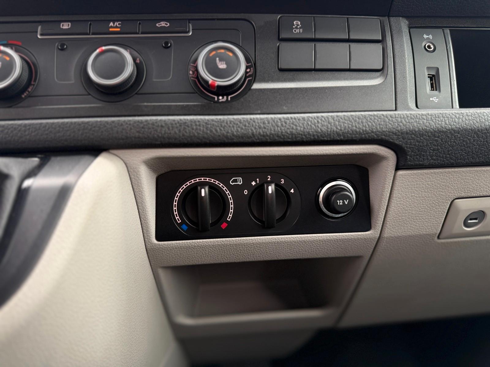 Volkswagen T6 Kombi 4Motion /LED/SHZ/AHK/STHZ/NAVI