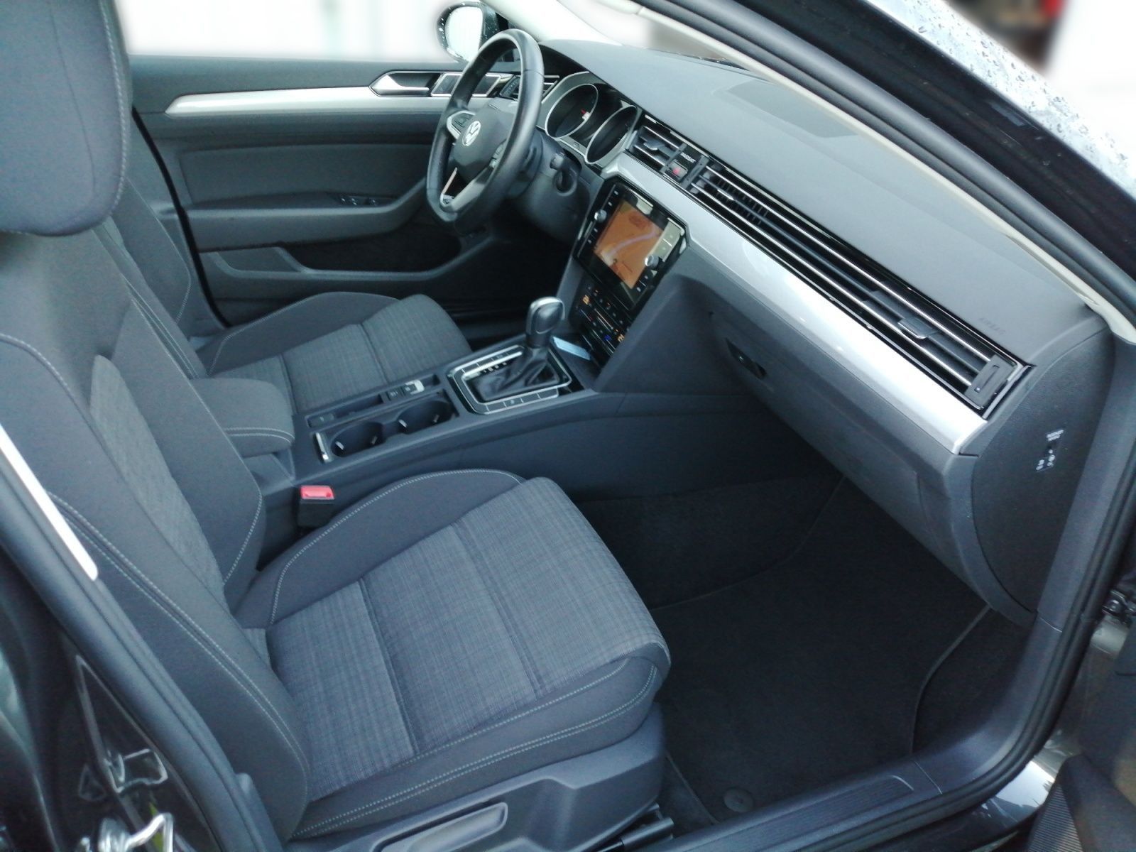 Volkswagen Passat Variant - Bild 15