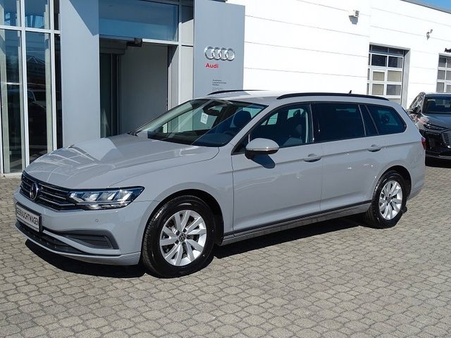 Passat Variant 2.0 TDI DSG - LED / Navi