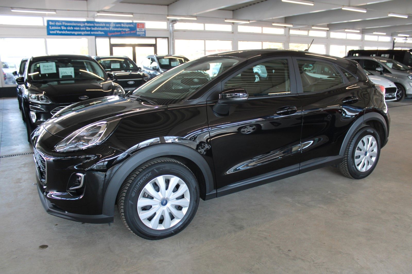 Fahrzeugabbildung Ford Puma Cool & Connect MHEV LED Allwetter WinterPak