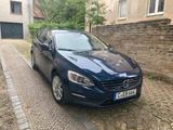 Volvo HU NEU! Volvo V60 Kombi D4 - Volvo V60 in Halle