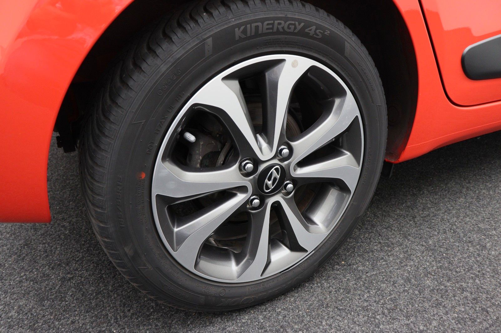 Fahrzeugabbildung Hyundai i10 Passion+ TEMPO SHZ