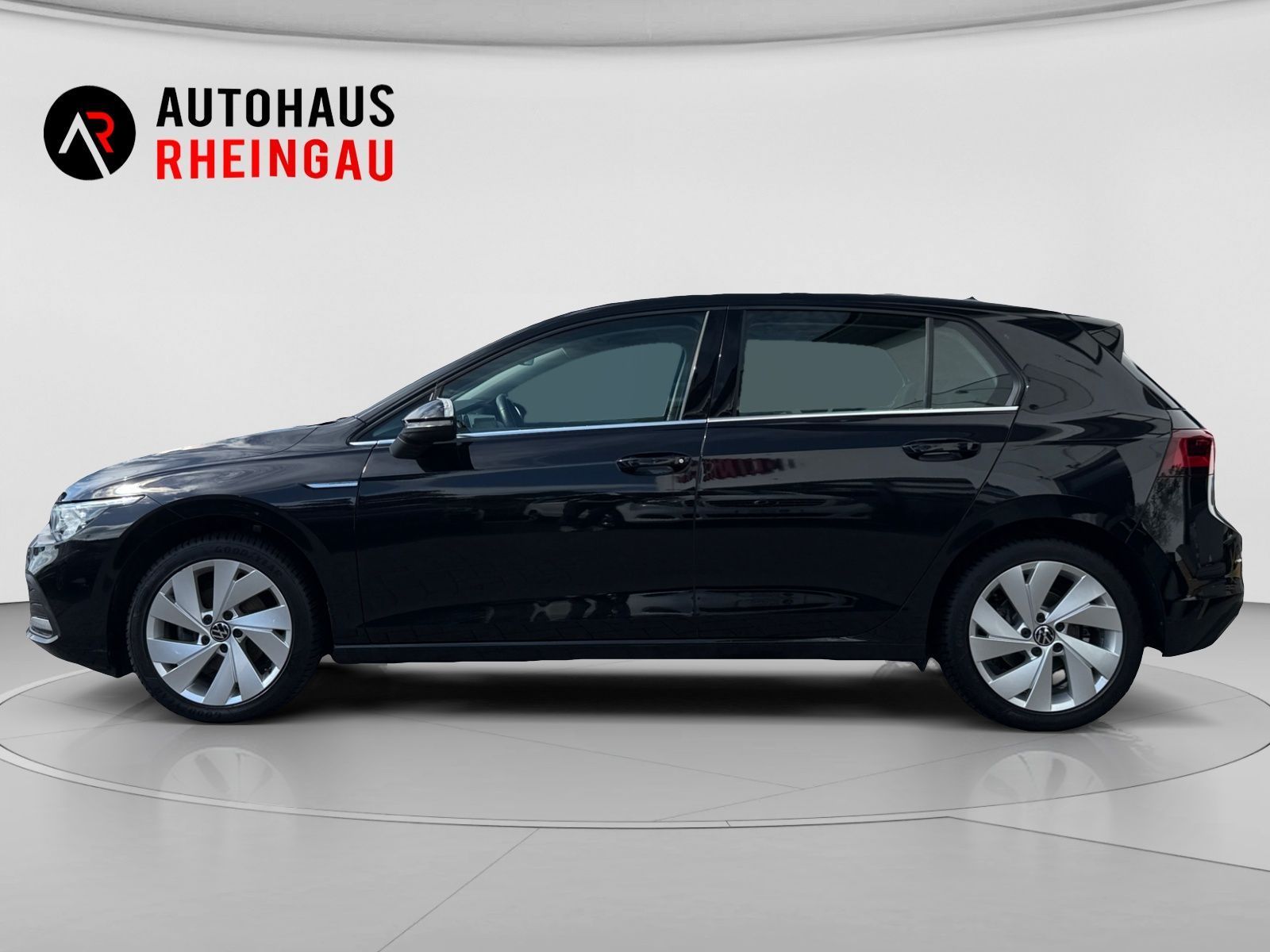 Fahrzeugabbildung Volkswagen Golf VIII 2.0 TDI Style AHK MATRIX-LED