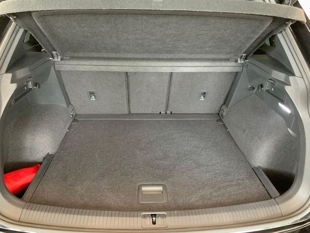 Tiguan 2.0 TDI DSG R-LINE BLACKSTYLE 4M LED+PANO