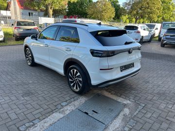Volkswagen T-Roc - 3