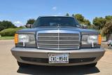 Mercedes-Benz 560 - Mercedes-Benz 560: Limousine