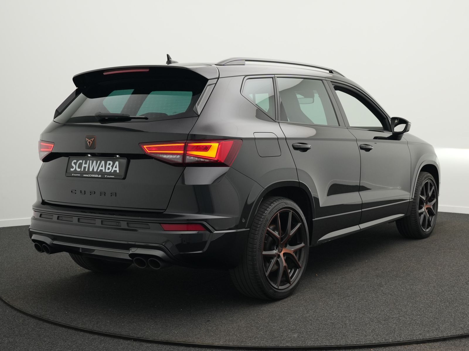 Cupra Ateca 2.0 TSI 4D DSG *DCC*LED*NAVI*ACC*KAM*19"* imagem 3