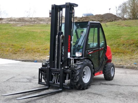 Manitou MC 30-4D K ST3A S1