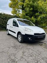 Peugeot Partner Tepee Allure HDI 1.6 *MwSt. ausweisbar* - gebrauchte Peugeot Partner aus dem Jahr 2013