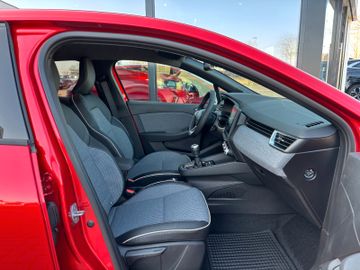 Renault Clio Techno TCe 90