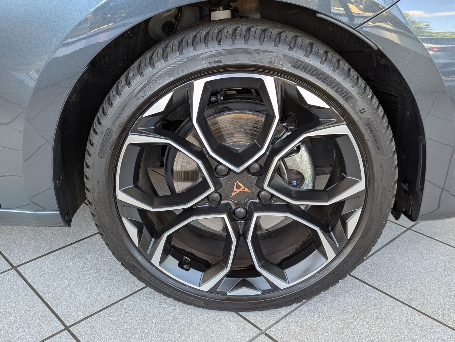 Fahrzeugabbildung CUPRA Leon 1.5 eTSI DSG Skyline Dinamica Memory AHK 19