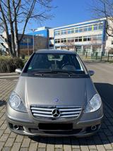 Mercedes-Benz A 170 ELEGANCE  - Mercedes-Benz A 170 in Frankfurt (Main)