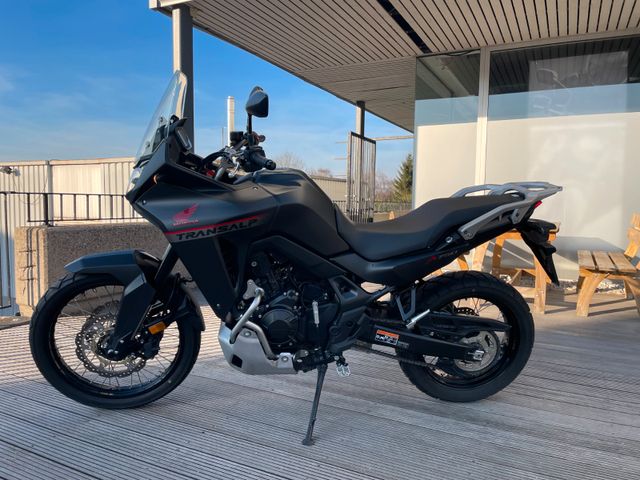 Honda XL 750 TRANSALP  ERST 2.690KM QUICKSHIFTER