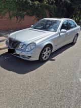 Mercedes-Benz E 220 CDI *AHK*Servicegepflegt*Automatik - gebrauchte Mercedes-Benz E 220 aus dem Jahr 2008