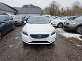 Volvo V40 Momentum panorama - Volvo V40 mit Diesel-Antrieb: Kleinwagen