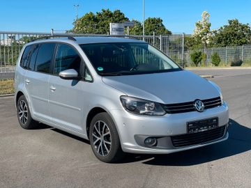 Volkswagen Touran - 2