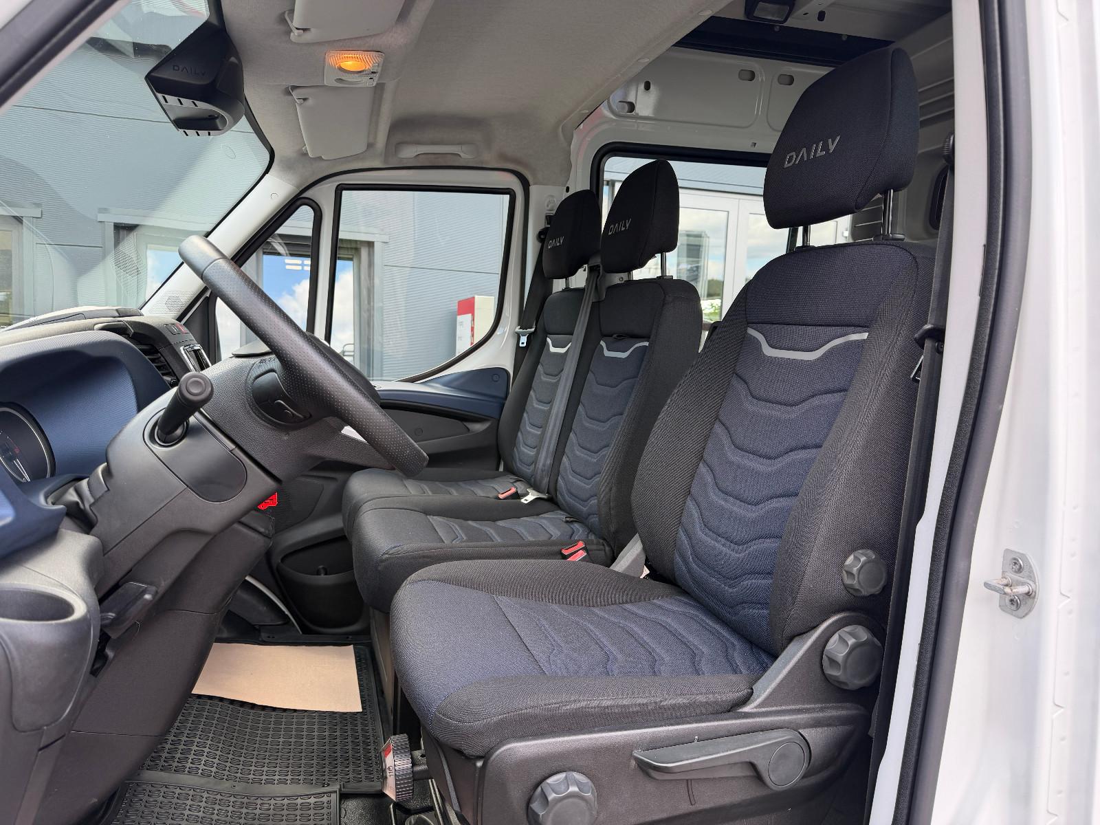 Iveco Daily 3,0L Diesel 35S18 Kasten Mixto *AHK3,5t*