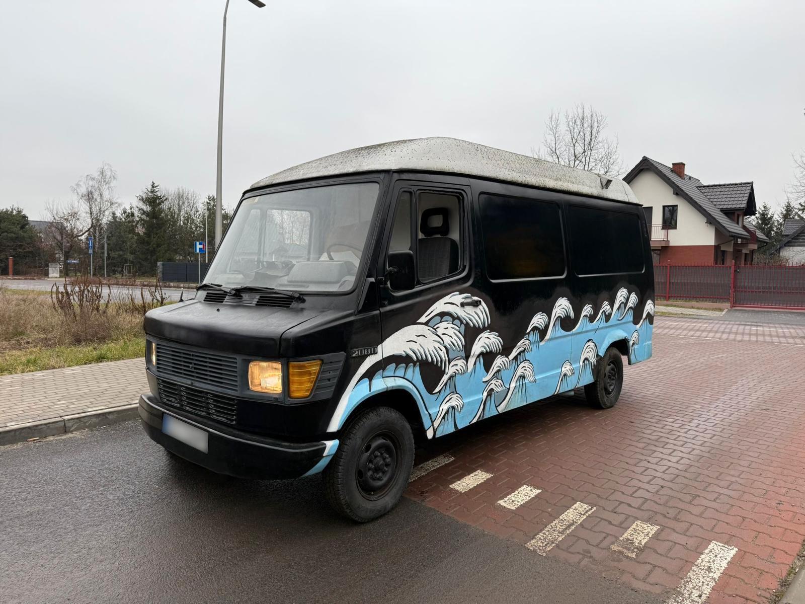 Mercedes-Benz 207 208 210 408 410