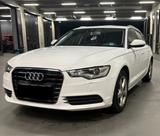 Audi A6 Kombi - Audi A6 aus 2013 mit Benzin-Antrieb: Kombi